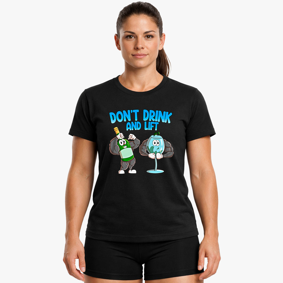 Drink niet en til het shirt op